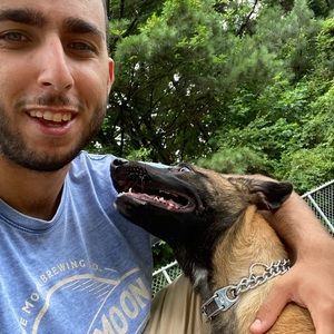 Meet your Posher, Eyal